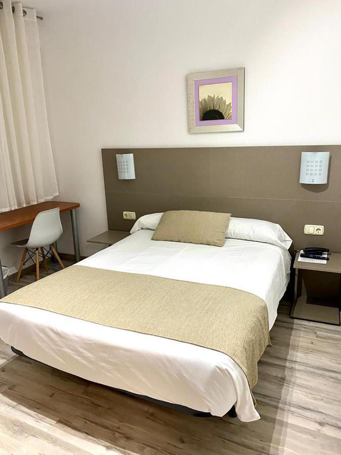 Pension Residencia Fornos Santiago de Compostela Exterior foto